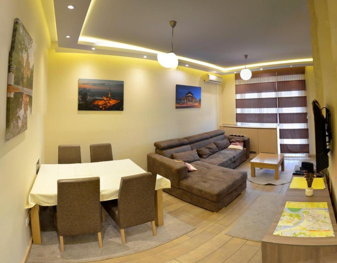 1A Moment Apartment بلغراد المظهر الخارجي الصورة